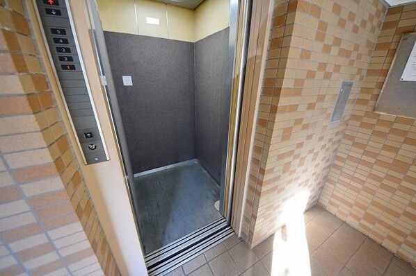 ファインコート西つつじヶ丘の物件内観写真